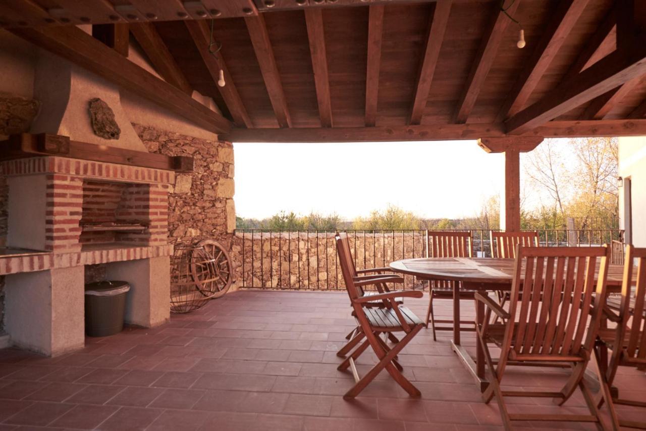 Casa Rural Victoriano Pedraza Rades de Abajo ภายนอก รูปภาพ